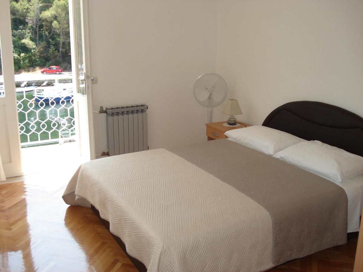 Apartments Luka Đảo Korčula Ngoại thất bức ảnh