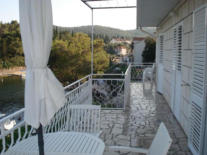 Apartments Luka Đảo Korčula Ngoại thất bức ảnh